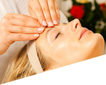View our range of indulgent beauty treatments at Muse. We have everything you could want to look and feel great from top to toe!